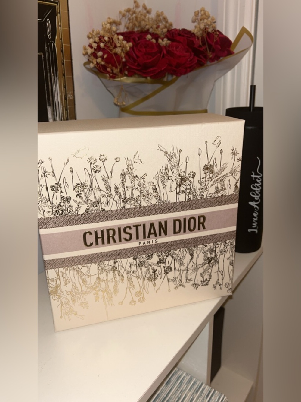 Christian Dior Gift Box - Picture 2 of 4